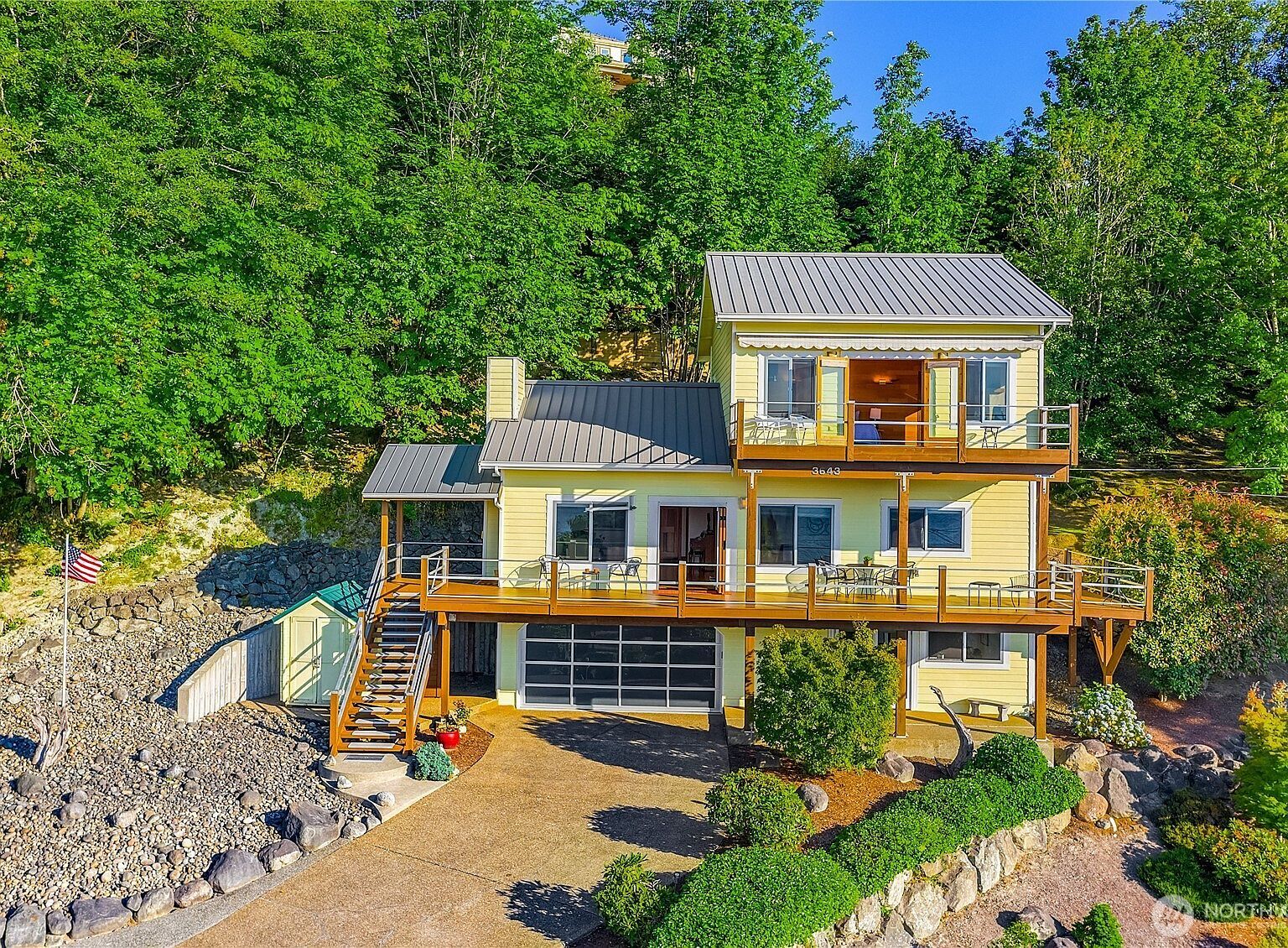 3643 Beach Dr E Pt Orchard, WA 98366 - Thumbnail 3