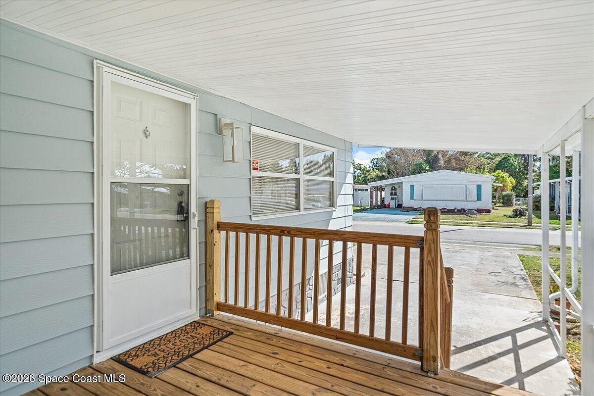 1848 Seagrape St NE Palm Bay, FL 32905 - Thumbnail 3