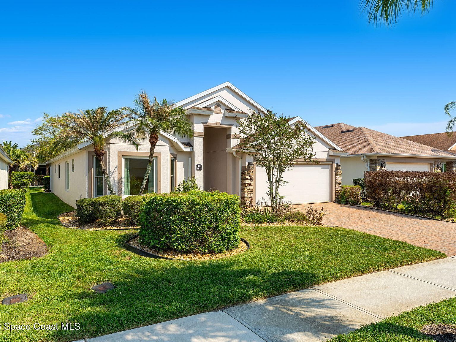 6915 Renshaw Dr Melbourne, FL 32940 - Thumbnail 3