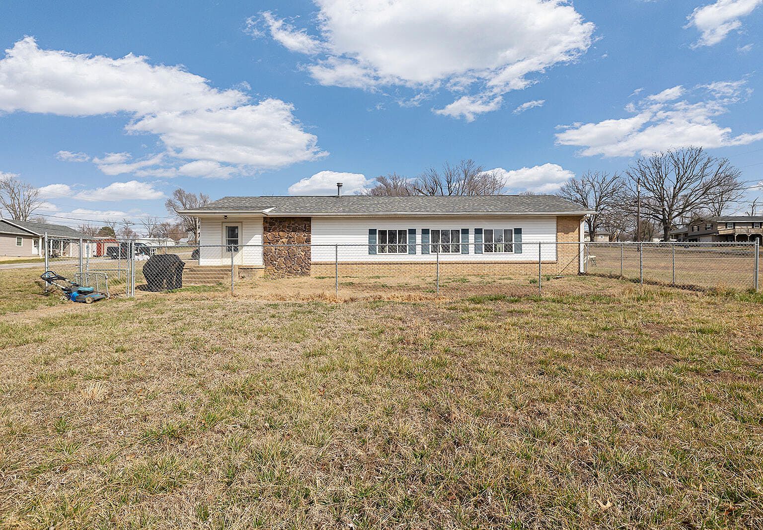 1302 Valley Ave Ava, MO 65608 - Thumbnail 3