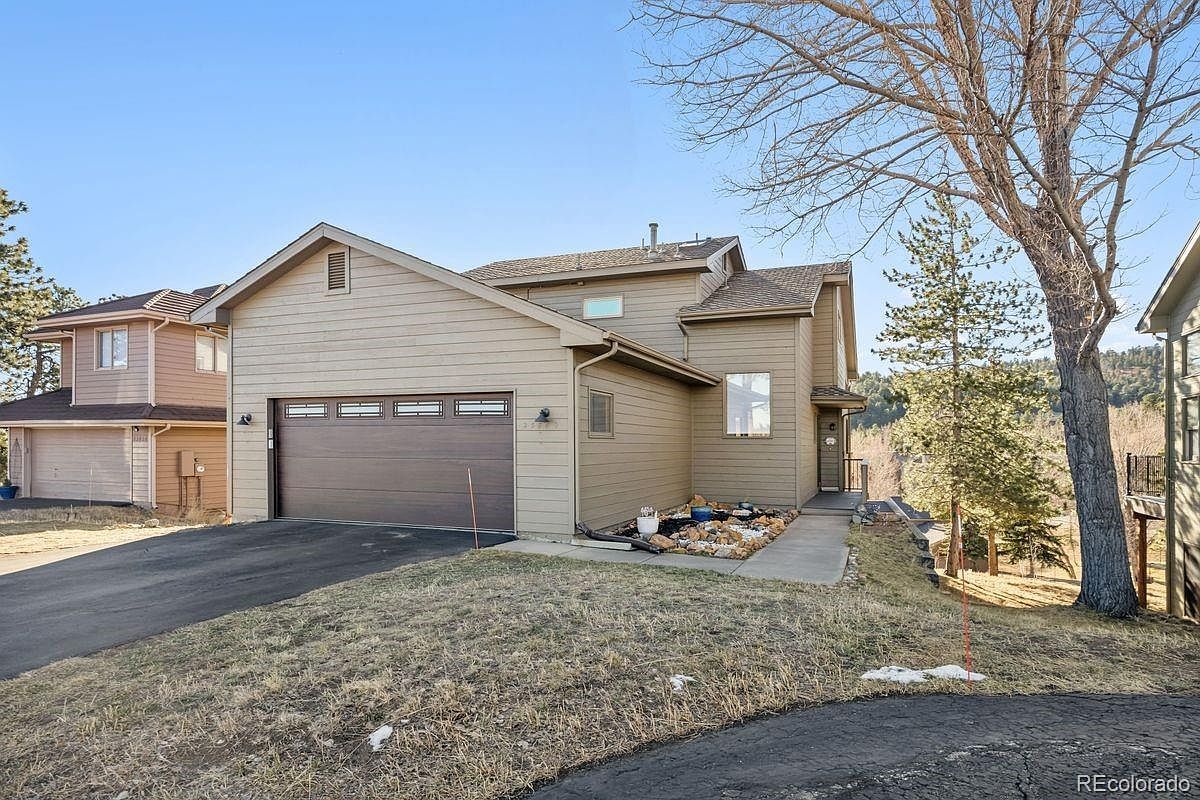 23860 Genesee Village Rd Golden, CO 80401 - Thumbnail 3