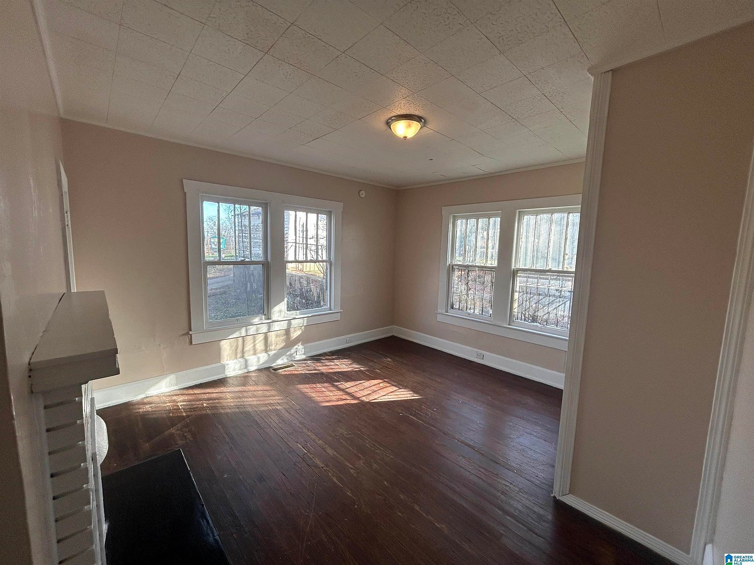 2304 22nd St W Birmingham, AL 35208 - Thumbnail 3