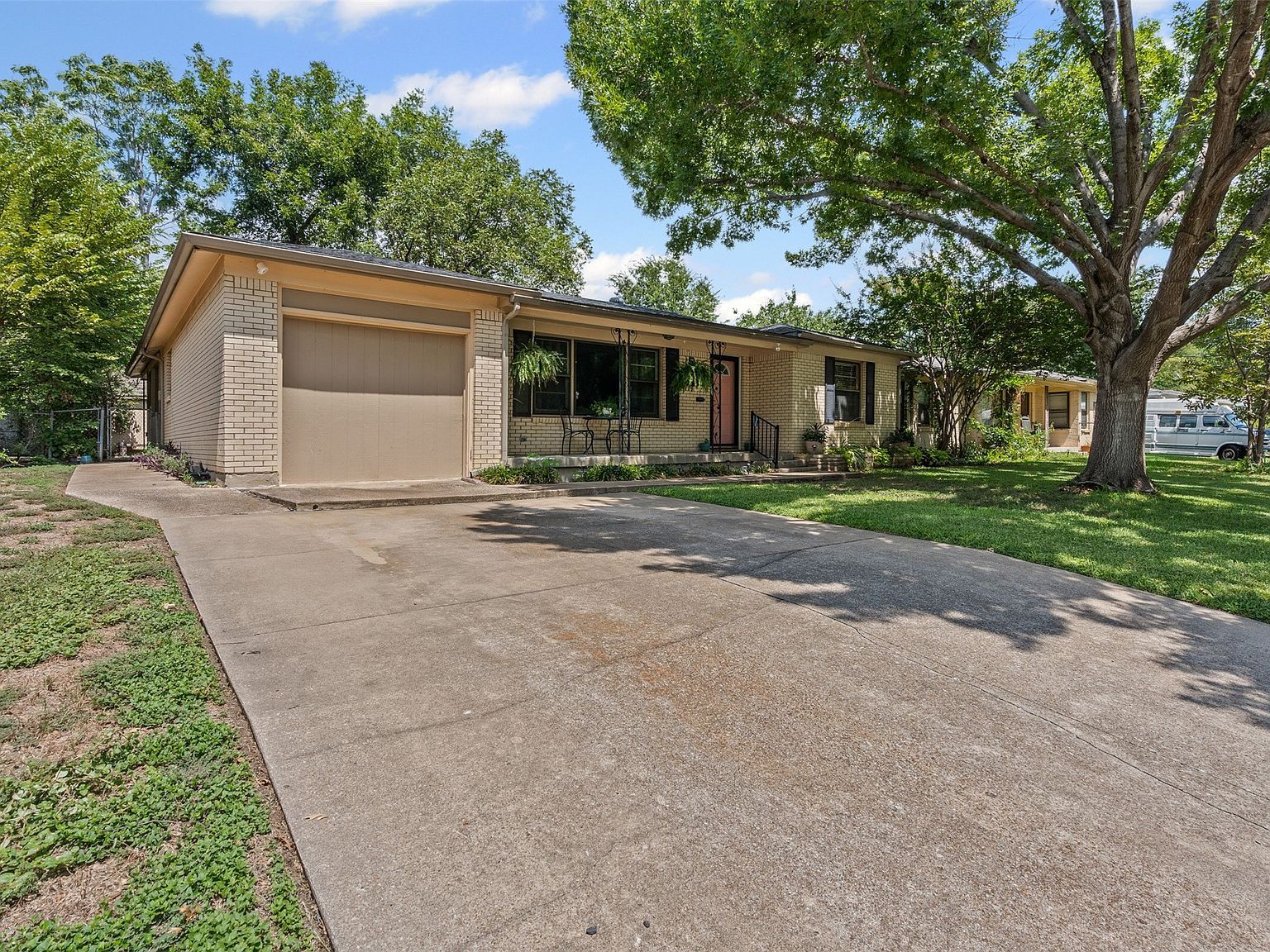 5420 Fursman Ave Fort Worth, TX 76114 - Thumbnail 3