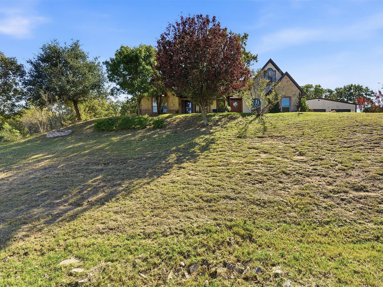 437 Adair Ln Weatherford, TX 76088 - Thumbnail 3