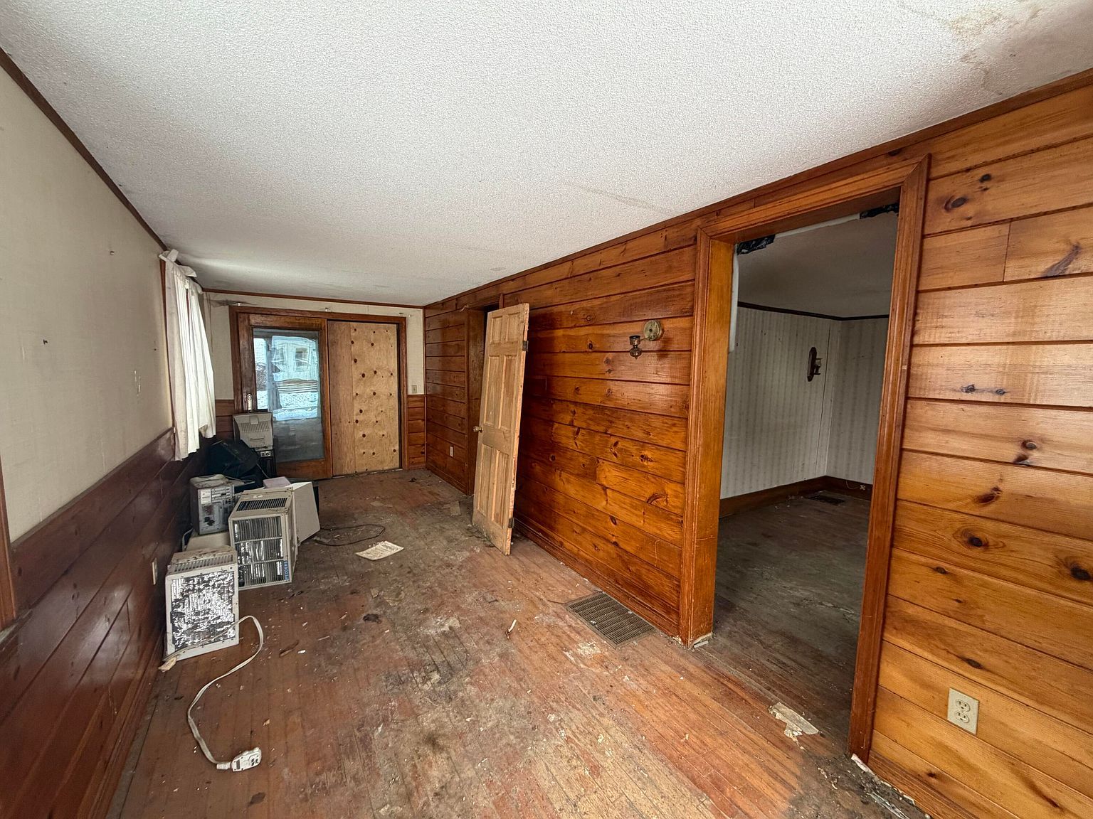 240 Grove St Bangor, ME 04401 - Thumbnail 3