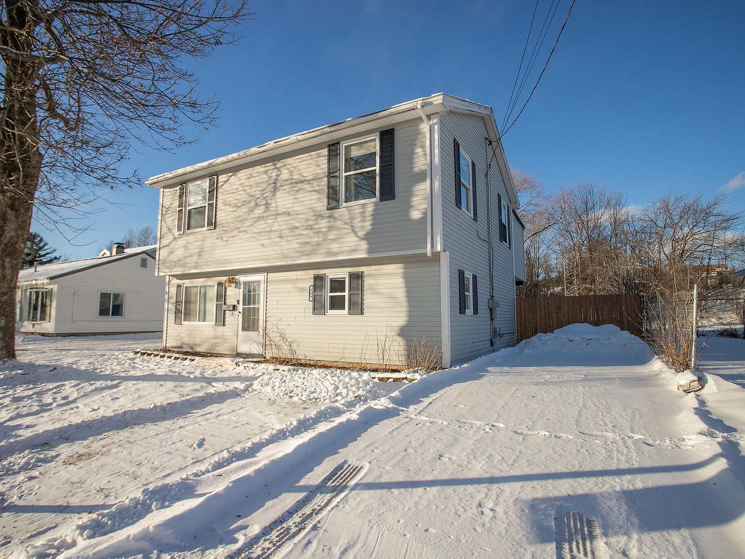 169 Thornton Rd Bangor, ME 04401 - Thumbnail 3