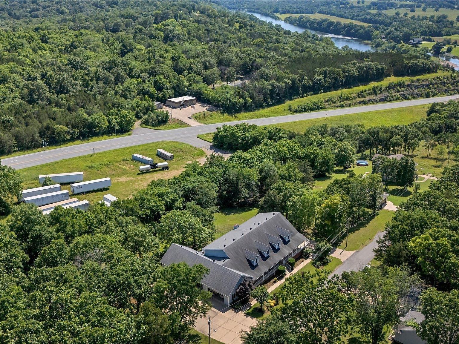 198 Wallick Dr Cotter, AR 72626 - Thumbnail 3