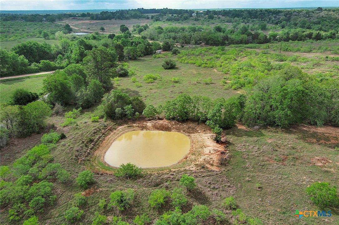 335 Frenzel Cut Off Paige, TX 78659 - Thumbnail 3