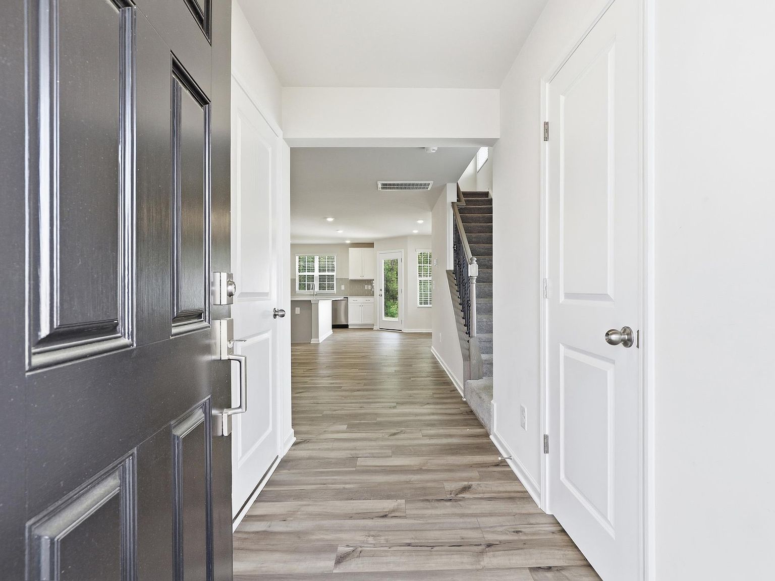 922 Powder Creek Dr Reidville, SC 29375 - Thumbnail 3