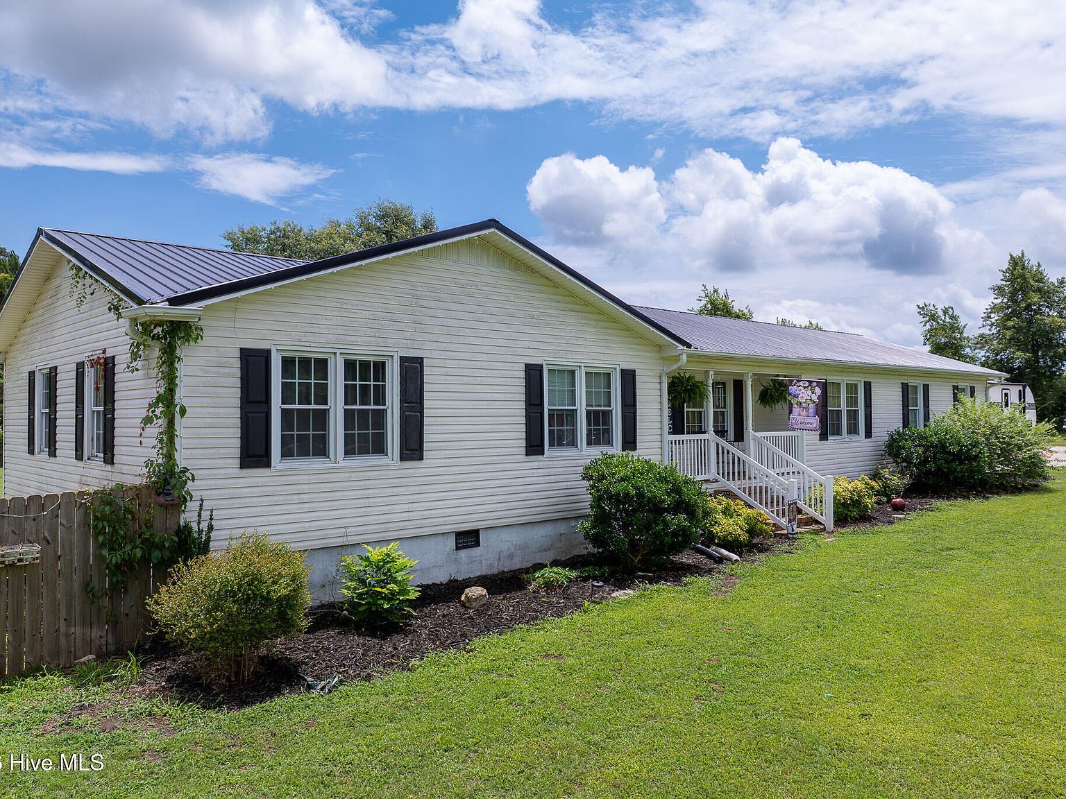 388 Comfort Rd Richlands, NC 28574 - Thumbnail 3