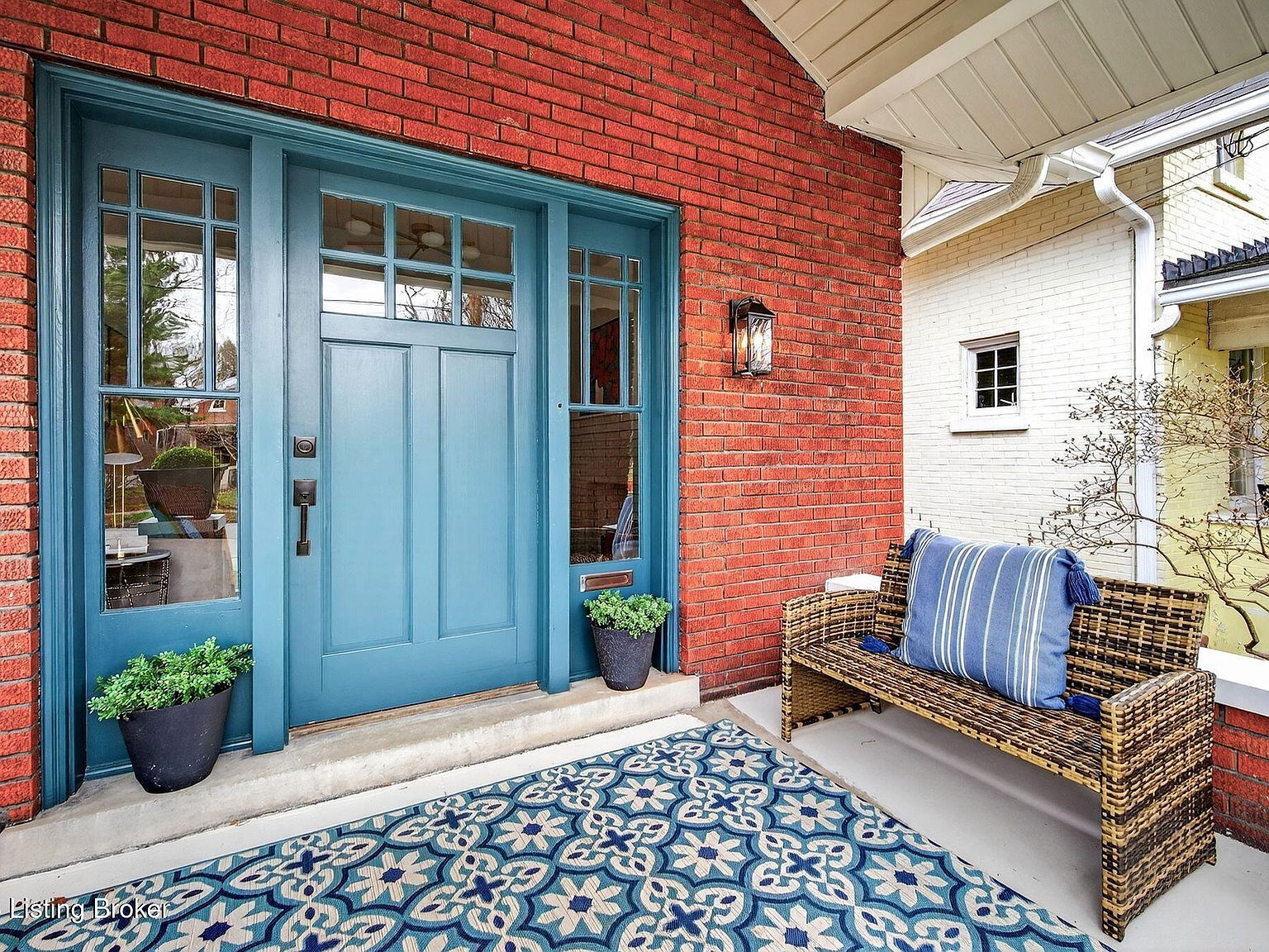 1946 Roanoke Ave Louisville, KY 40205 - Thumbnail 3