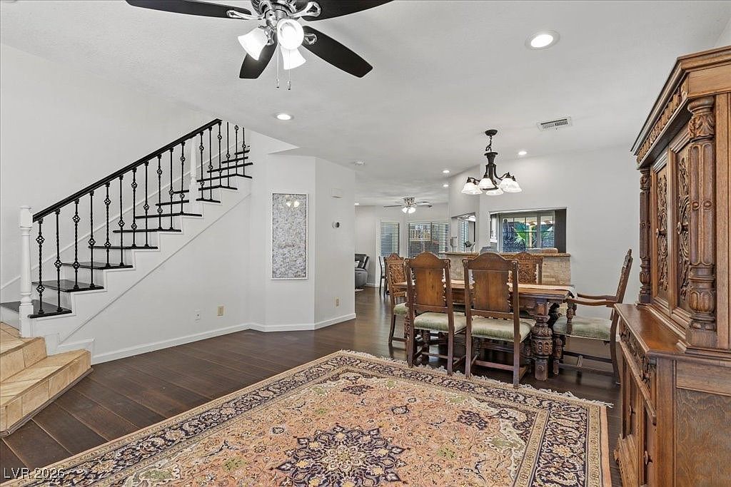 933 Sitting Bull Dr Henderson, NV 89014 - Thumbnail 3