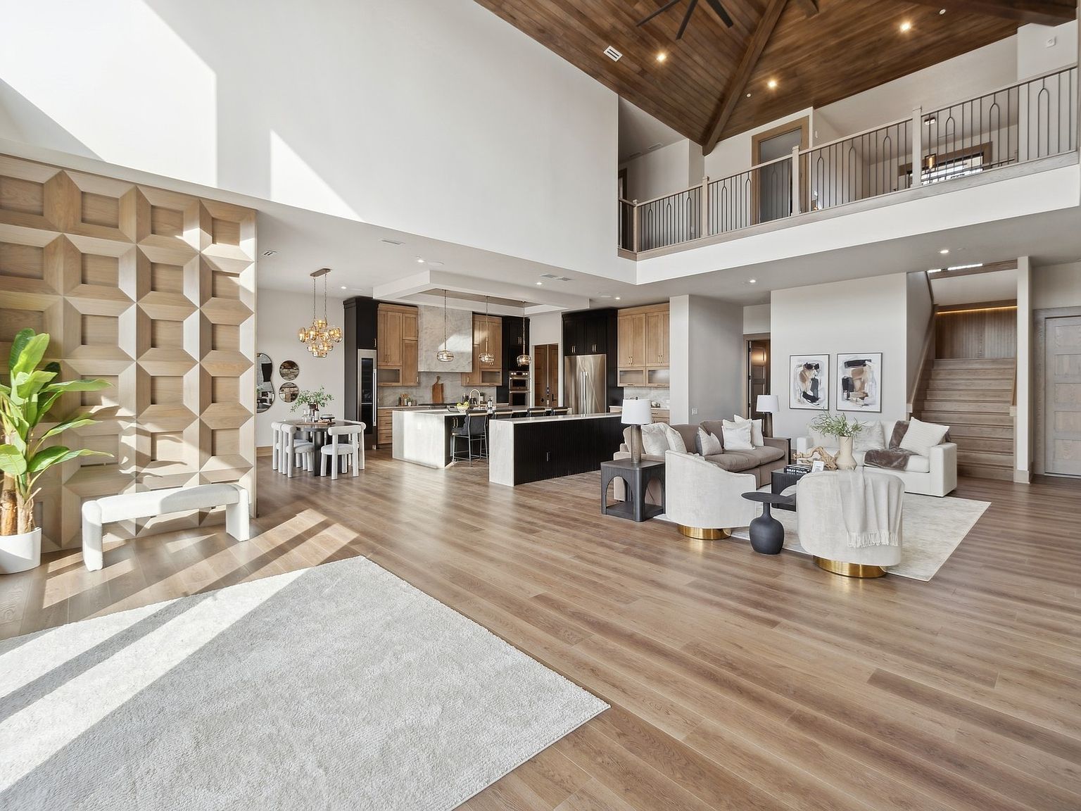 1576 S Stonewood Dr West Des Moines, IA 50266 - Thumbnail 3