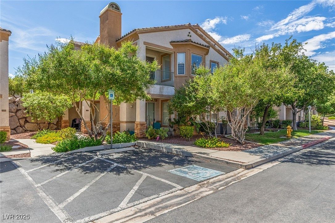 219 Big Horn Dr UNIT 3 Boulder City, NV 89005 - Thumbnail 3