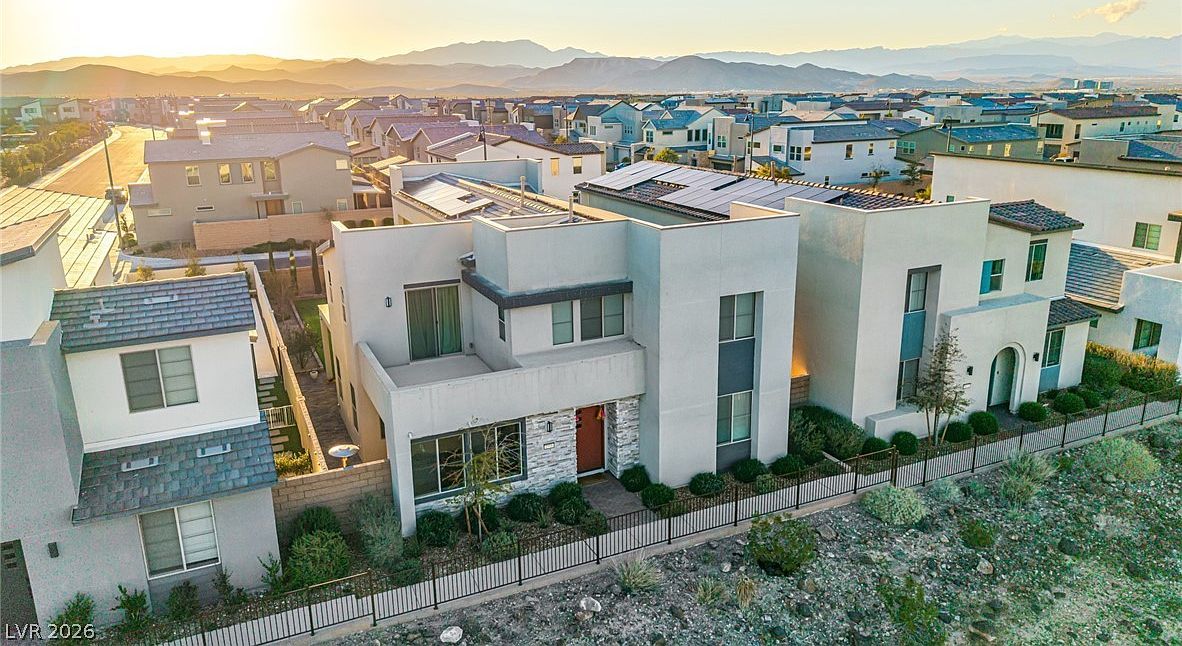 2598 Skylark Trail St Henderson, NV 89044 - Thumbnail 3