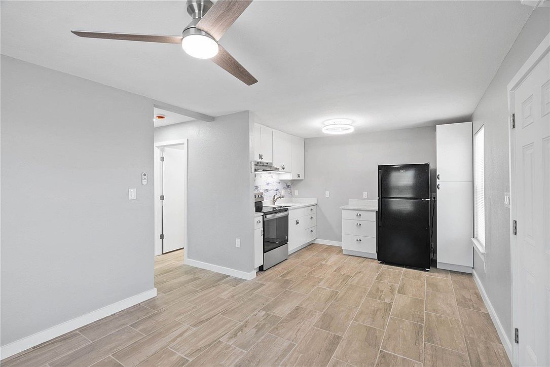 519 Claride St Corpus Christi, TX 78418 - Thumbnail 3