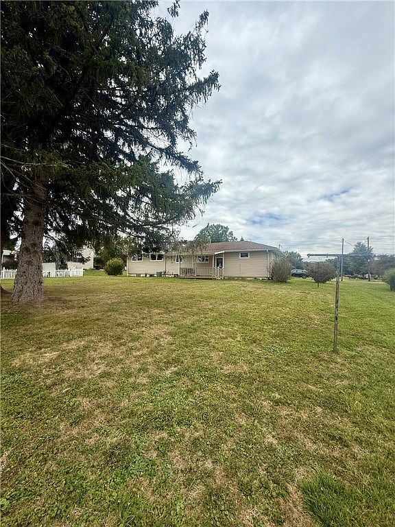 860 S Keel Ridge Rd Hermitage, PA 16148 - Thumbnail 3