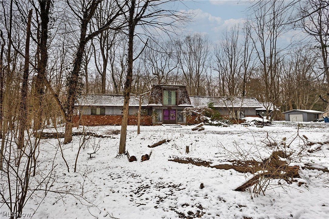 50 Redfern Dr Youngstown, OH 44505 - Thumbnail 3