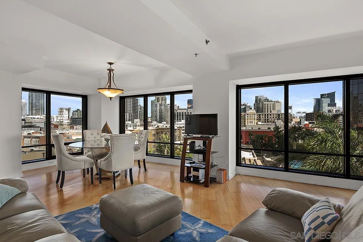 100 Harbor Dr Unit 906 San Diego, CA 92101 - Thumbnail 3