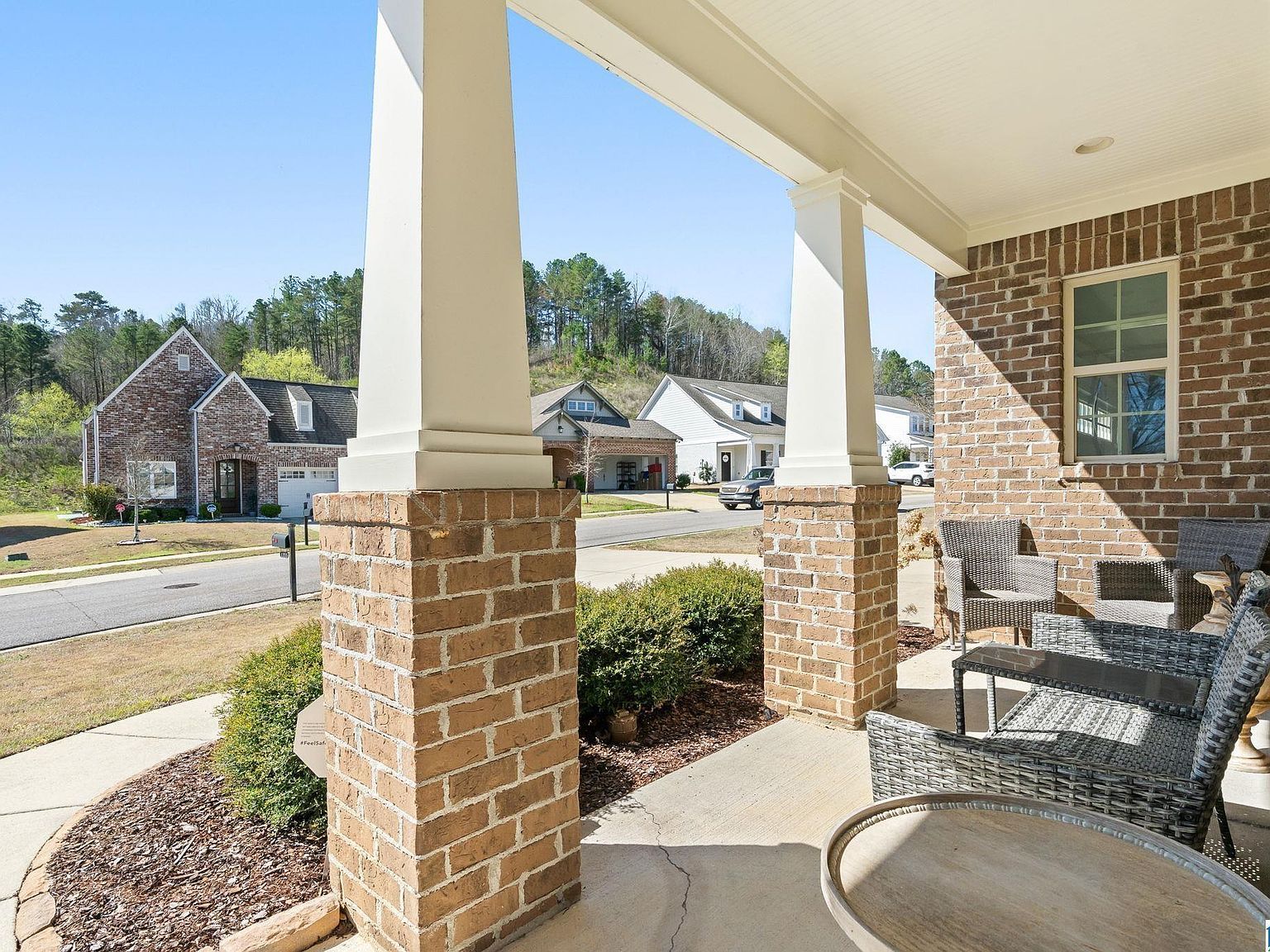 1355 Woodridge Pl Gardendale, AL 35071 - Thumbnail 3