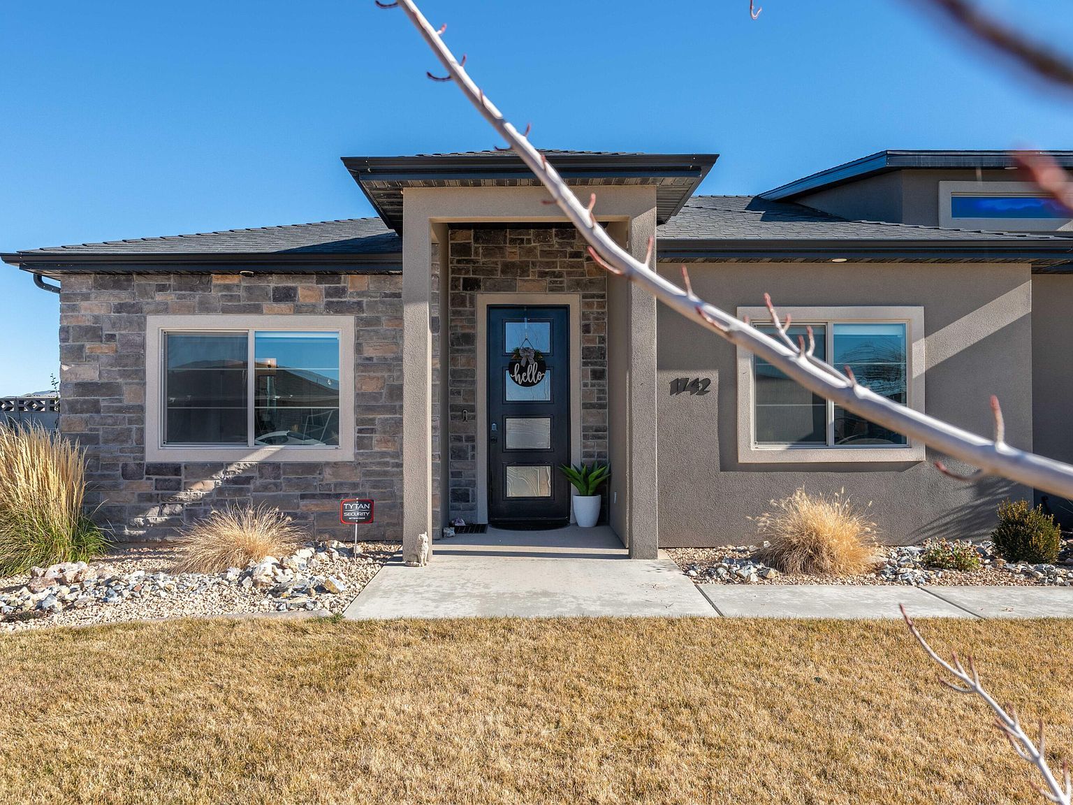 1742 N 3175 W #W Cedar City, UT 84721 - Thumbnail 3