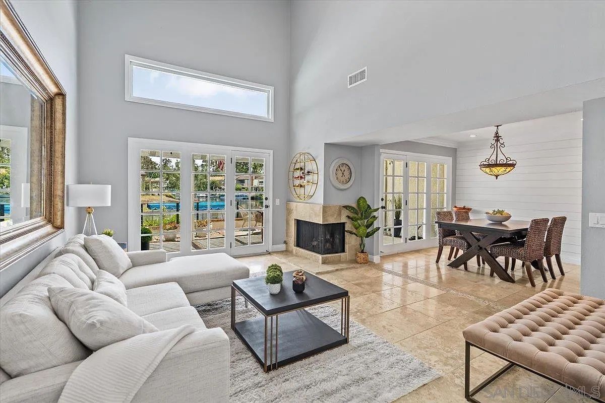 22682 S Canada Ct Lake Forest, CA 92630 - Thumbnail 3