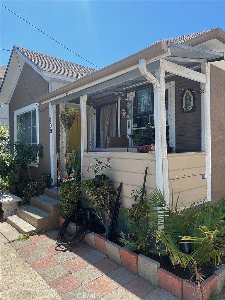 309 N Willowbrook Ave Compton, CA 90220  | Single Family