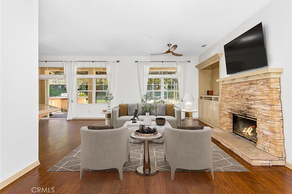 1388 Brandon Ct Redlands, CA 92373 - Thumbnail 3