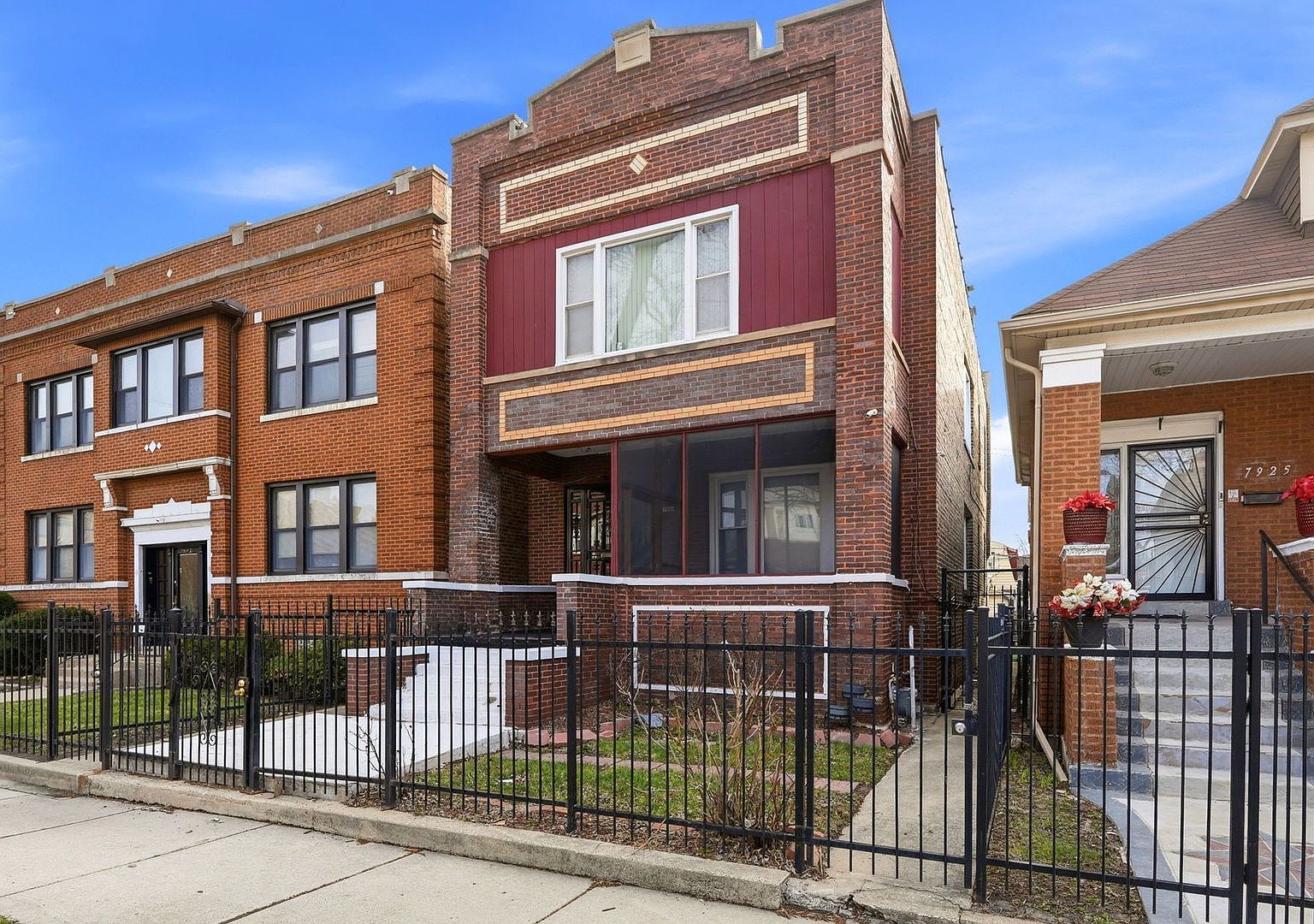 7923 S Carpenter St Chicago, IL 60620 - Thumbnail 3