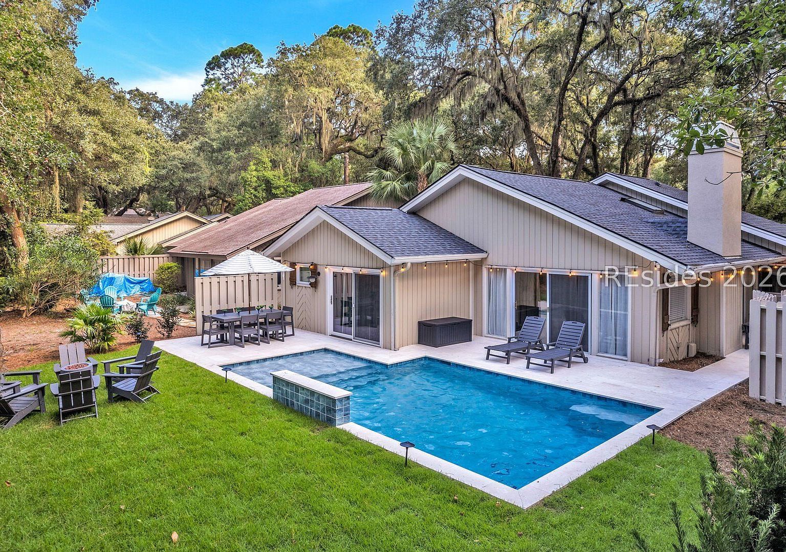 11 Pender Ln Hilton Head Island, SC 29928 | Single Family