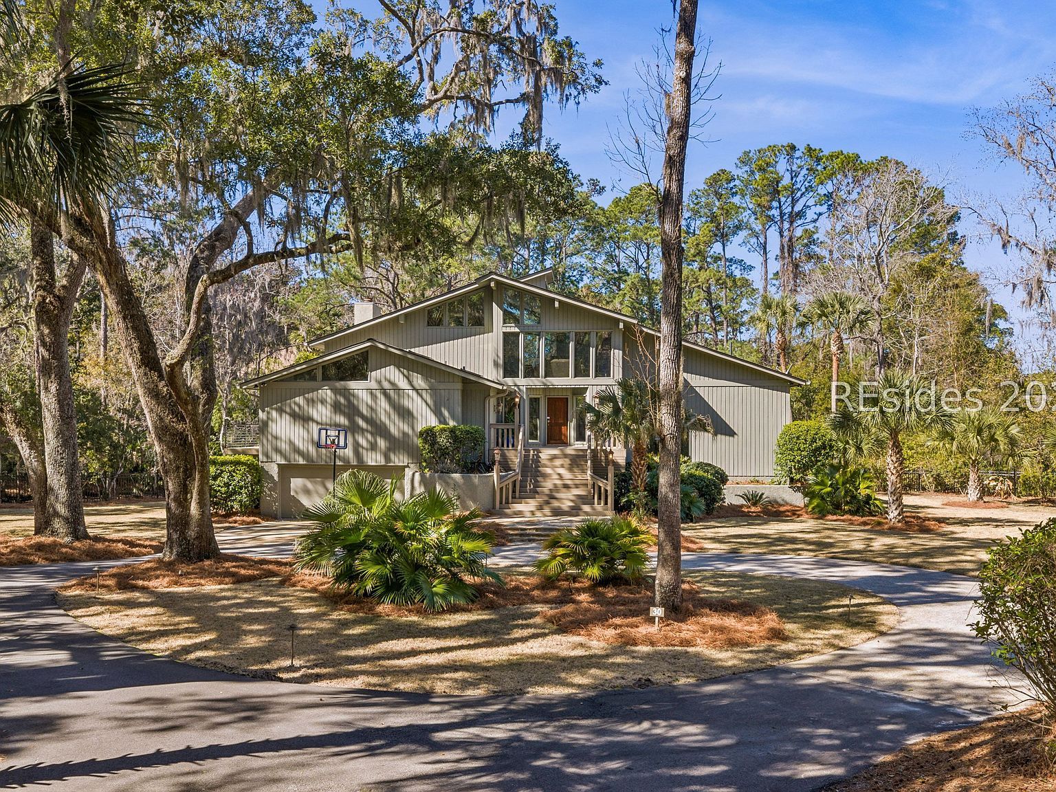 30 Plantation Dr Hilton Head Island, SC 29928 - Thumbnail 3