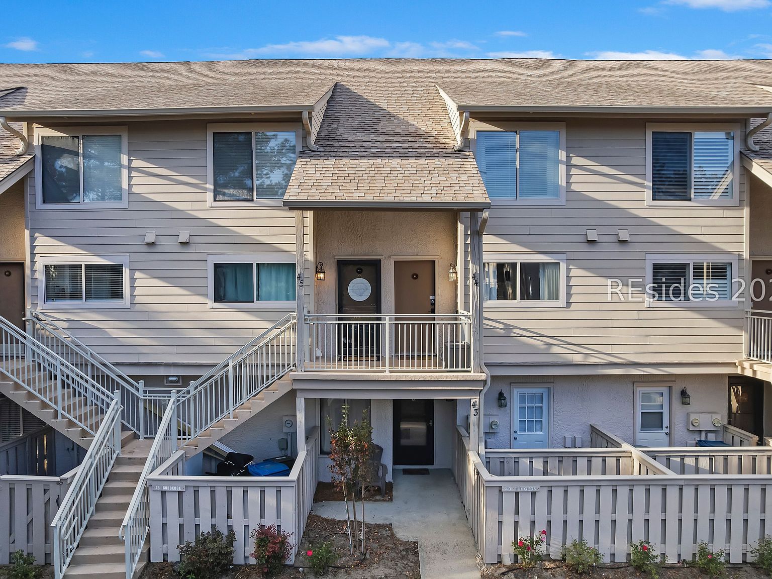 15 Deallyon Ave APT 44 Hilton Head Island, SC 29928 - Thumbnail 3