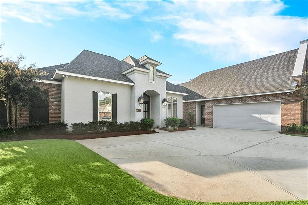 1151 Scarlet Oak Ln Mandeville, LA 70448 - Thumbnail 3