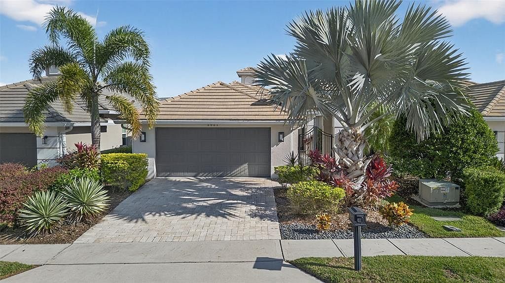 2021 Sherbrook Ave Davenport, FL 33837 - Thumbnail 3