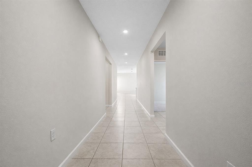 1125 Catskill Dr Haines City, FL 33844 - Thumbnail 3