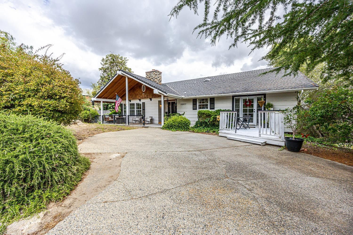 28977 Long Hollow Ct N Coarsegold, CA 93614 - Thumbnail 3