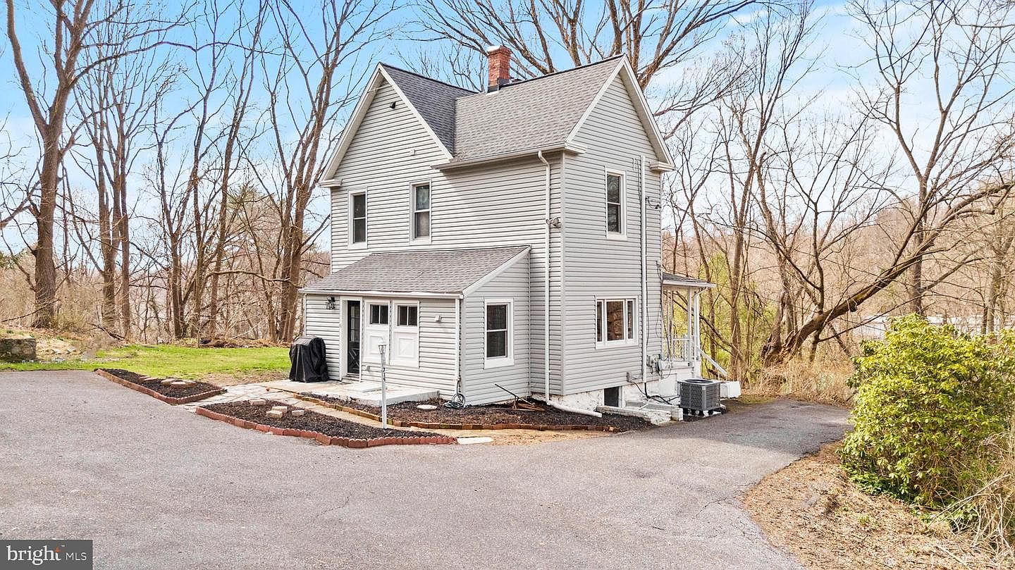 719 Wilson Ave Sykesville, MD 21784 - Thumbnail 3