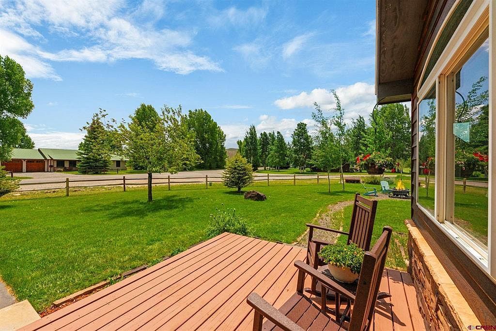 695 Fairway Ln Gunnison, CO 81230 - Thumbnail 3