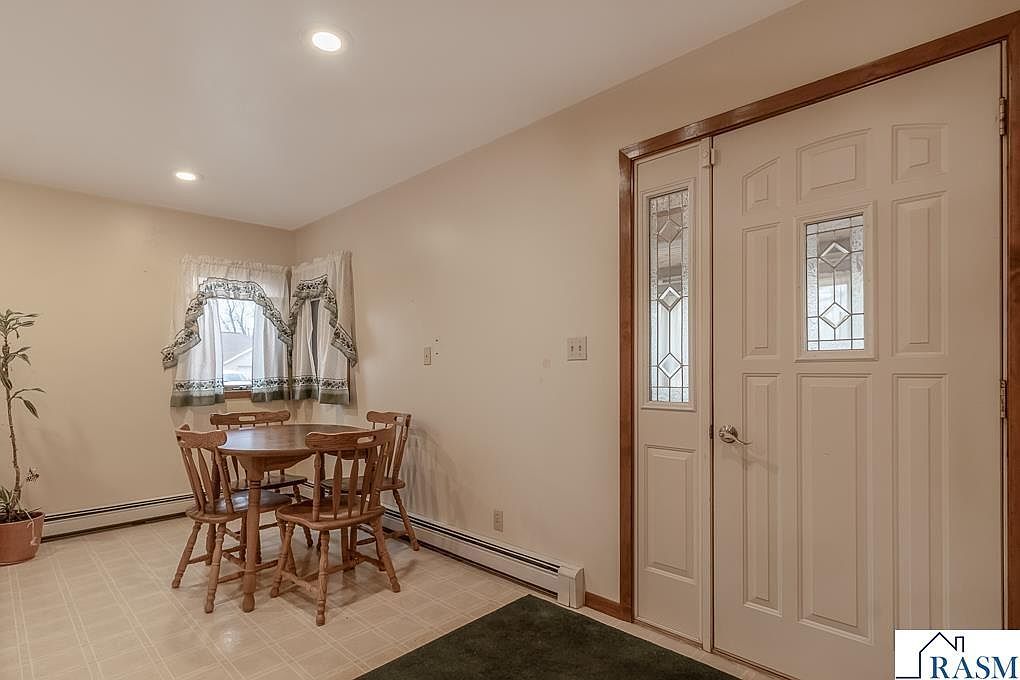 421 S Murphy St Lake Crystal, MN 56055 - Thumbnail 3