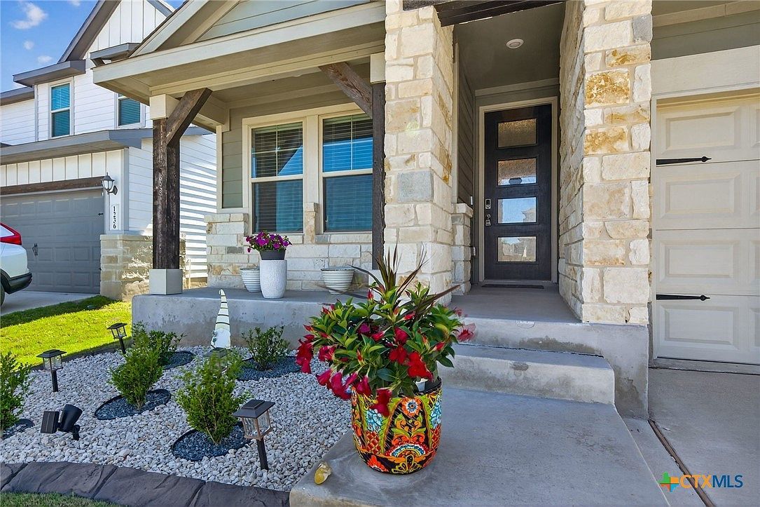 1232 Ella Xing New Braunfels, TX 78130 - Thumbnail 3