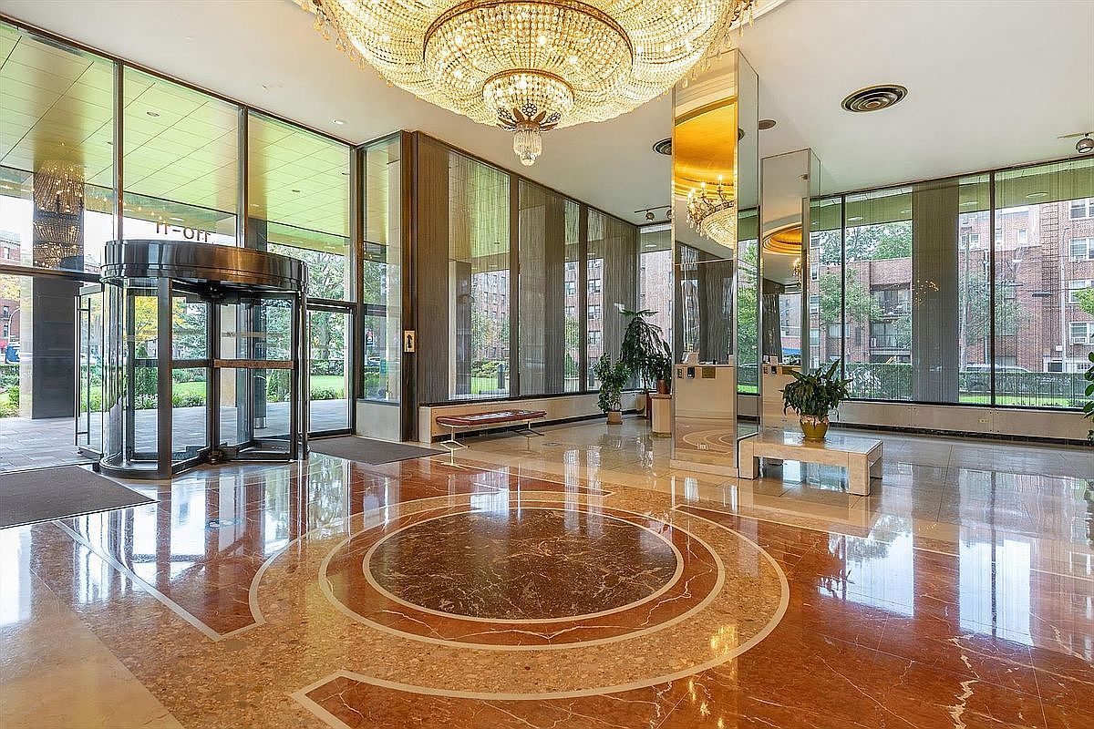 110-11 Queens Blvd #3C Forest Hills, NY 11375 - Thumbnail 3