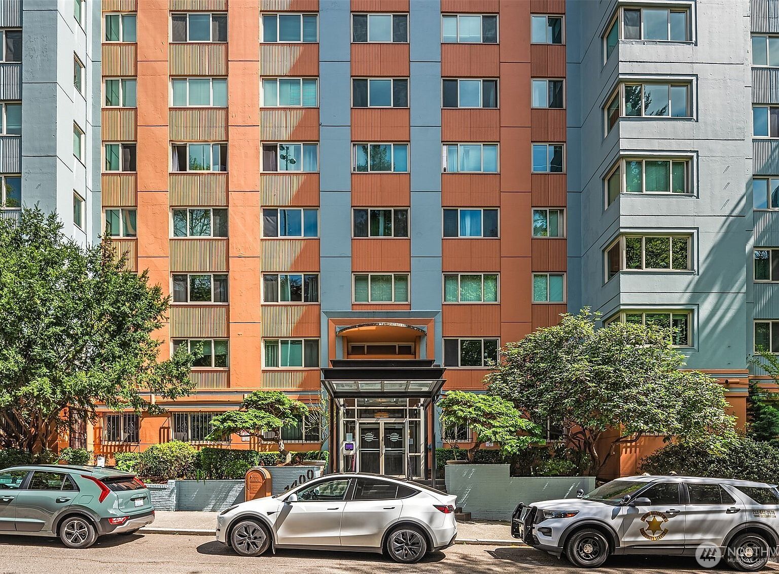 1400 Hubbell Pl APT 1309 Seattle, WA 98101 - Thumbnail 3