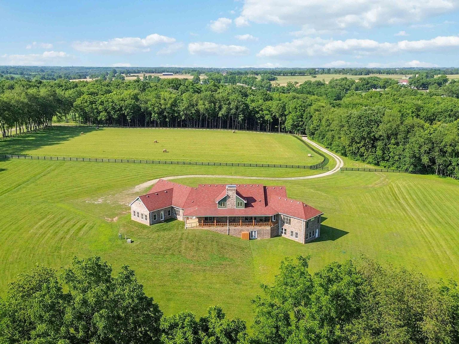 1599 Woodlake Rd Midway, KY 40347 - Thumbnail 3