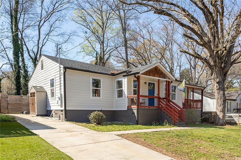 1393 Byrere Ter SW Atlanta, GA 30310 - Thumbnail 3