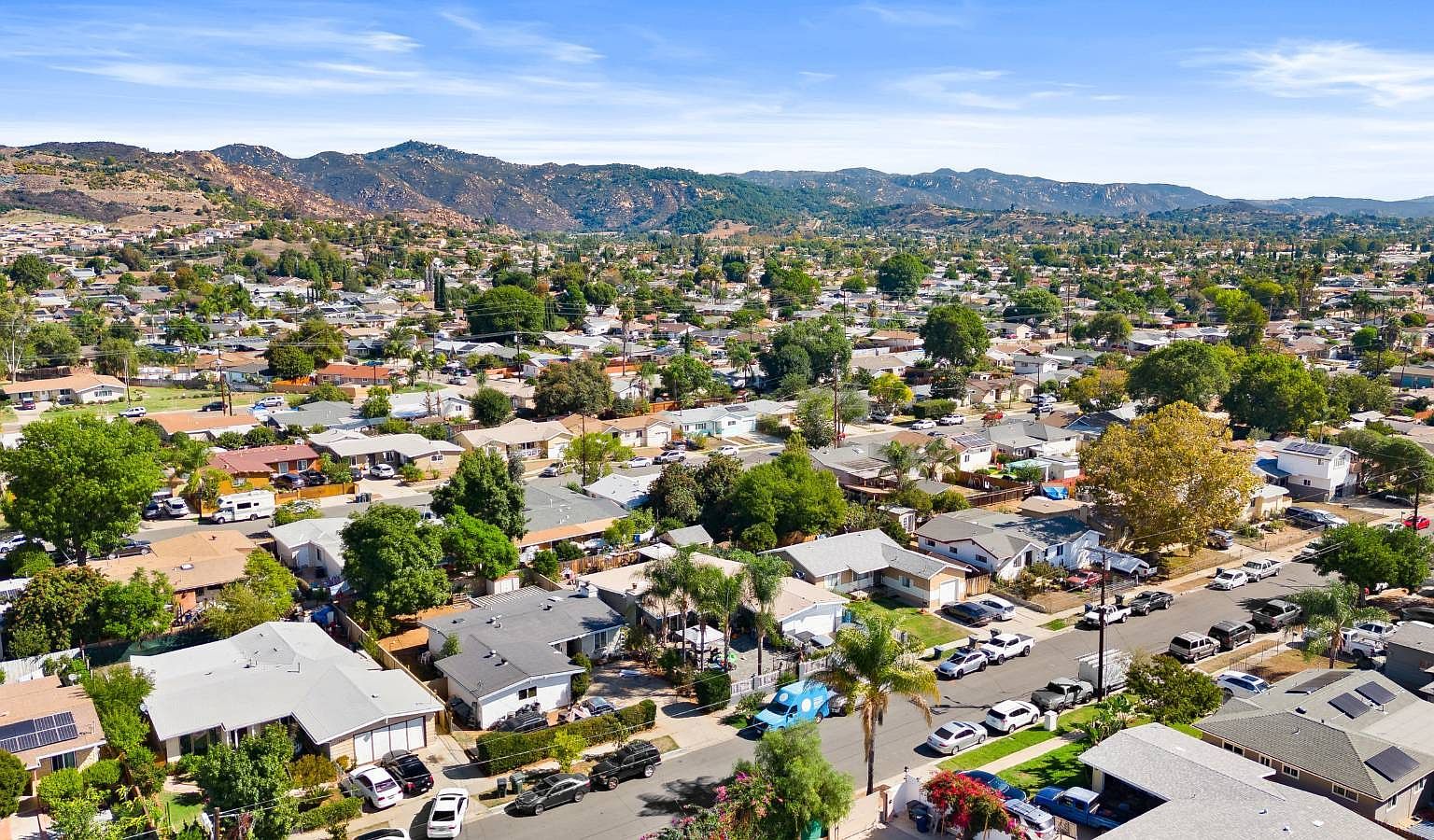 1044 Goldenrod St Escondido, CA 92027 - Thumbnail 3