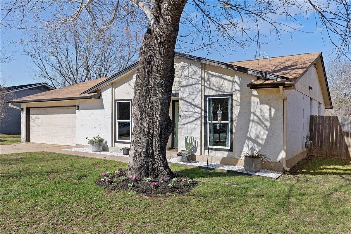 2602 Gettysburg Dr Austin, TX 78745 - Thumbnail 3