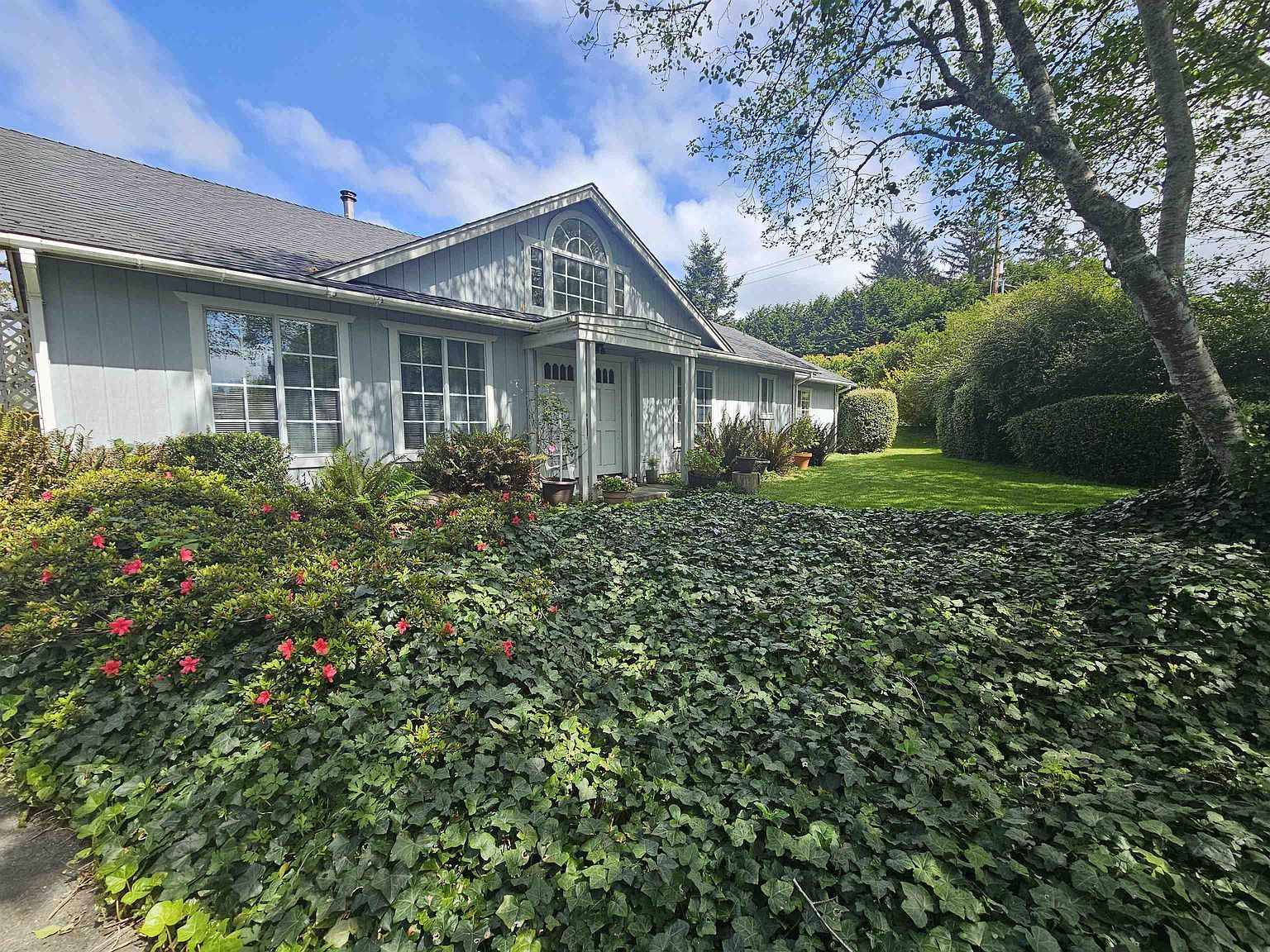 100 Vipond Dr Crescent City, CA 95531 - Thumbnail 3