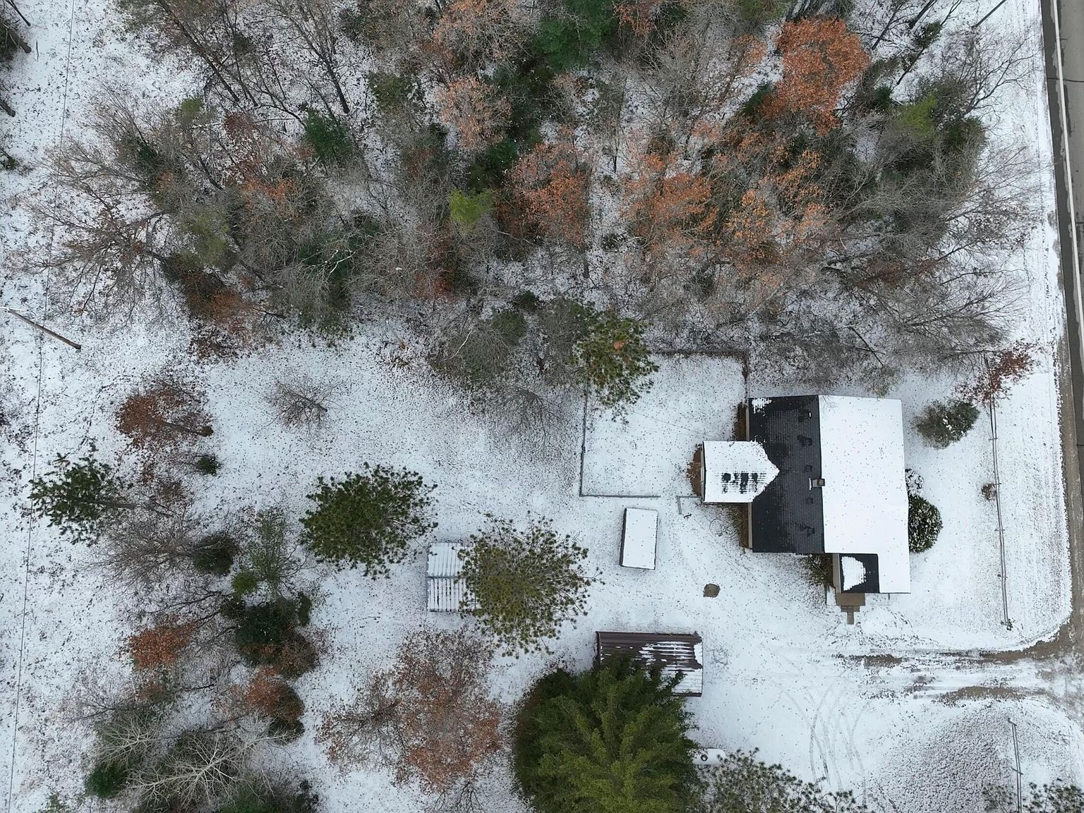 4572 E Michigan Hwy Roscommon, MI 48653 - Thumbnail 3