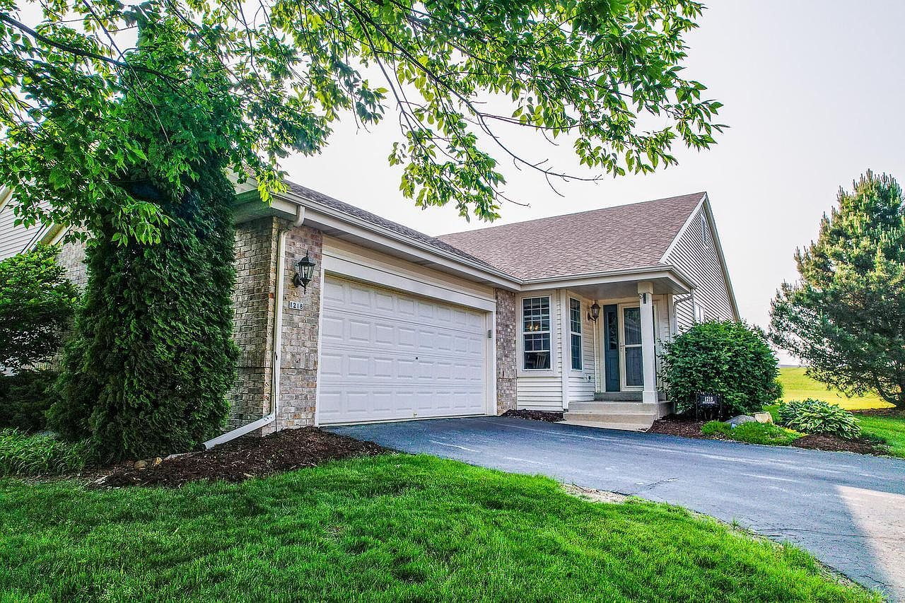 1218 Steeplechase Dr Watertown, WI 53094 - Thumbnail 3