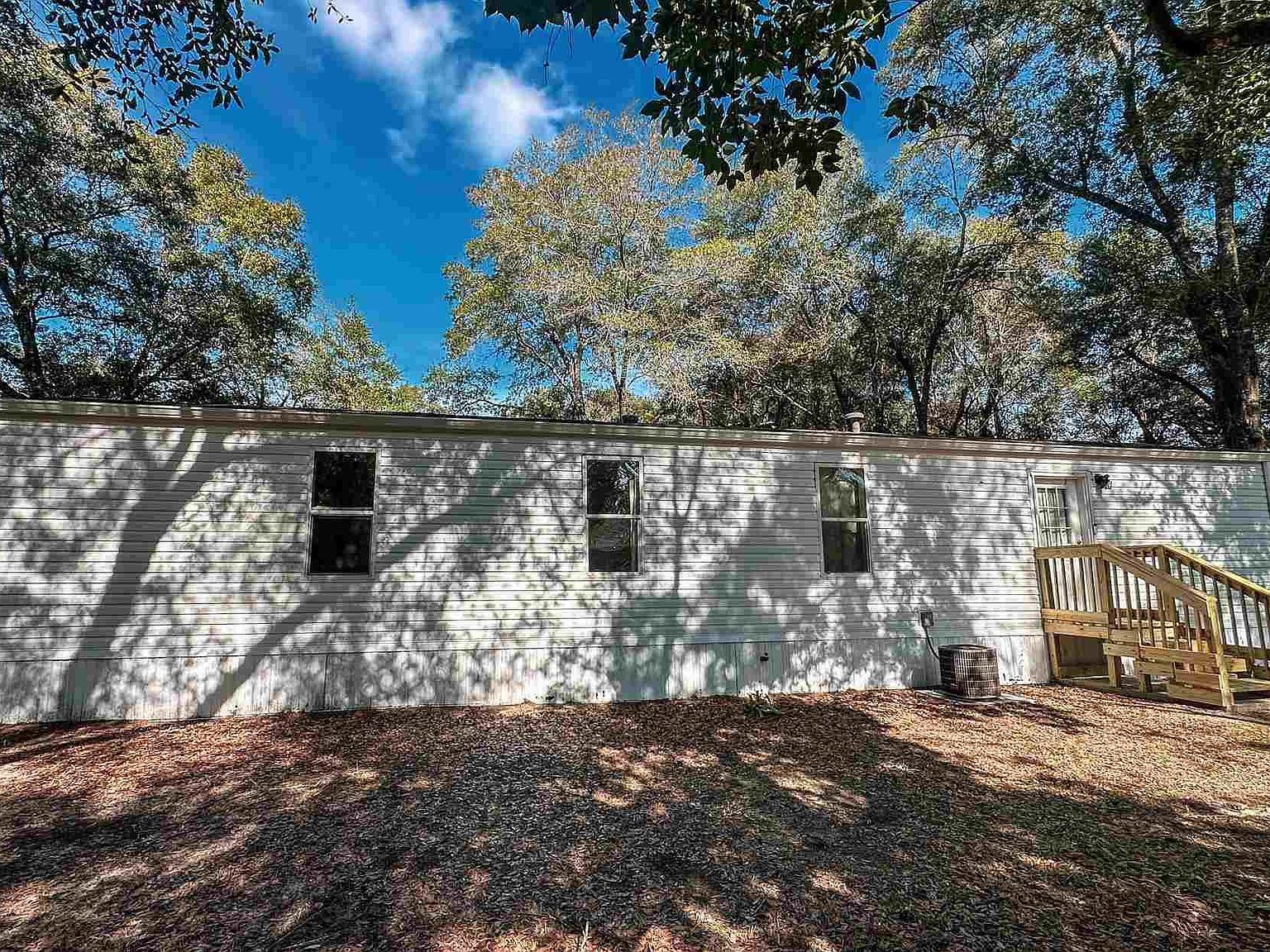 4404 Conifers St Milton, FL 32583 - Thumbnail 3